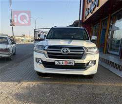 تويوتا لاندكروزر